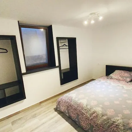 Lägenhet Viet Anh Appartement Mellet